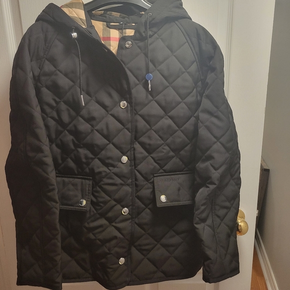 Burberry Quilted Women Jacket - Picture 1 of 12